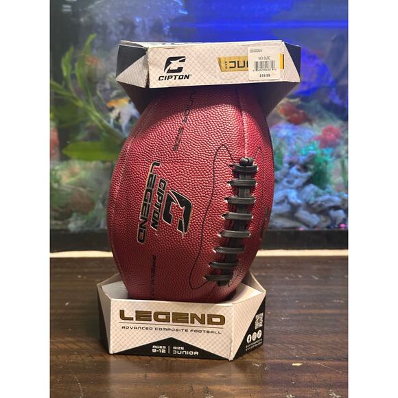 Legend advanced composite football ages 9-12 JUNIOR SIZE - Picture 1 of 4